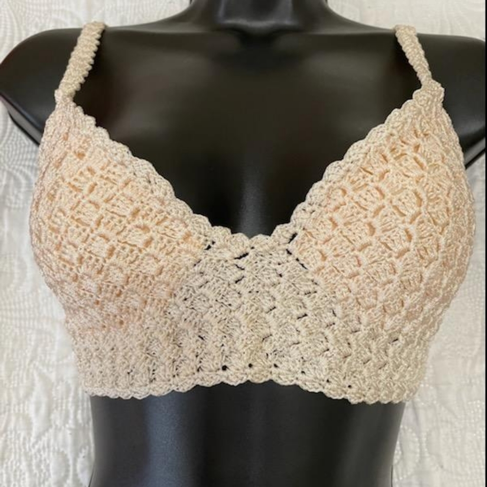 Crochet crop top